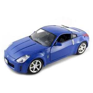    Nissan 350Z Diecast Model Car Blue 118 Welly Toys & Games