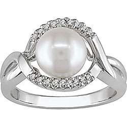   Cultured Freshwater Pearl and Diamond Ring (7 8 mm)  