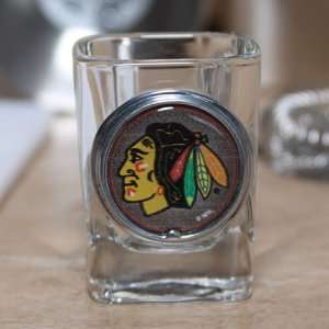 NHL Chicago Blackhawks Crystal Coat Emblem 2 oz. Square Shot Glass 