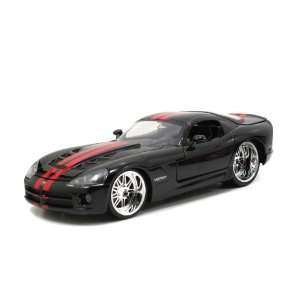  2008 Dodge Viper SRT10 124 Scale (Black) Toys & Games