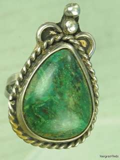 OLD SOUTHWESTERN STERLING SILVER GREEN TURQUOISE RING  