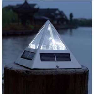  Solar Powered Outdoor LED Pyramid Post Cap Light