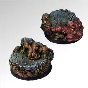  Round Bases Rot & Grubs 40mm Set 1 (2) Toys & Games