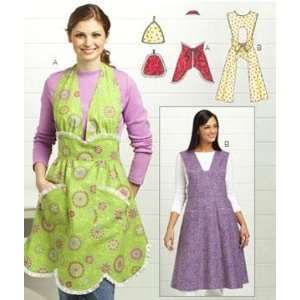   Vintage Look Aprons & Pot Holders Pattern By The Each Arts, Crafts