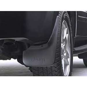   Jeep Grand Cherokee Splash Guards, Deluxe Molded (Front) Automotive