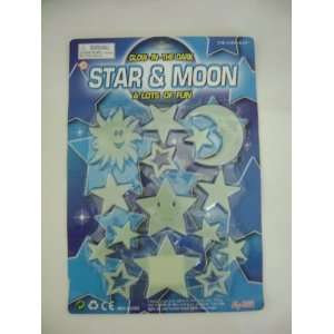  GLOW IN THE DARK STAR & MOON Toys & Games