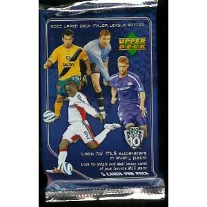 Deck MLS Soccer Trading Cards Unopened Hobby Pack ( 5 cards/pack)  MLS 