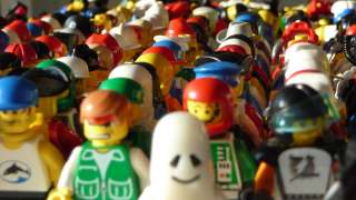 LEGO 20 Lego Figuren Teile von Figuren Zubehör MiniFig City Star Wars 