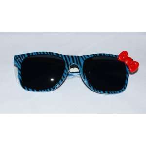  Cute Ladies Retro Wayfarer Hello Kitty Sunglasses Blue 