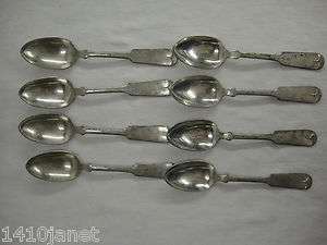 Vintage Lot of 8 900 WB/W Spoons Made in USA Help w Pattern (b)  