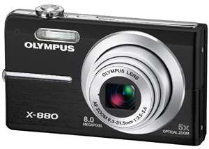 Olympus X 880 Digitalkamera (8 Megapixel, 5 fach opt. Zoom, 6,9 cm (2 