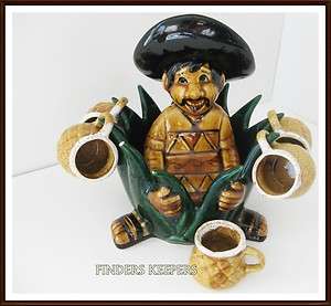 VTG Mexican Man Sombrero Tequila Decanter Shot Glass Set Ceramic 