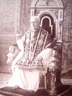 Pope Pius X   Antique Stereoview Photograph  