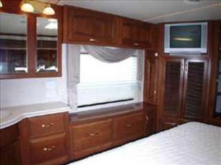 2003 Newmar Mountain Aire 41ft Diesel Class A Motorhome, 2 Slide Outs 