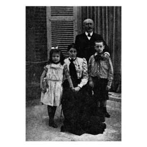  Captain Alfred Dreyfus, with his wife and children from 