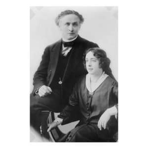  Harry and Beatrice Houdini in 1922 Portrait Premium Poster 