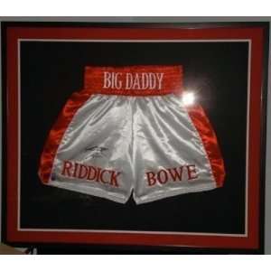 RIDDICK BOWE Autographed Framed Boxing Trunks 