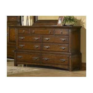   Dresser Pulaski Furniture Master Bedroom Dressers Furniture & Decor