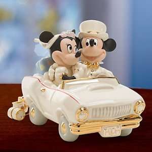  Lenox Disney Mickey & Minnies Dream Honeymoon Figurine 