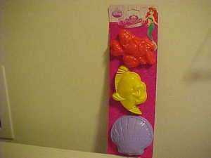 BRAND NEW DISNEY LITTLE MERMAID SAND MOLDS SAND TOYS  