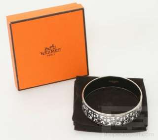  White & Silver Enamel Palladium Plated Bracelet Size 70 NEW In Box 