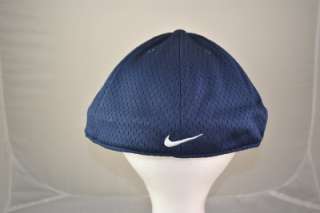 NIKE UCONN Baseball Fitted Cap Hat with Cursive C Football Huskies 6 